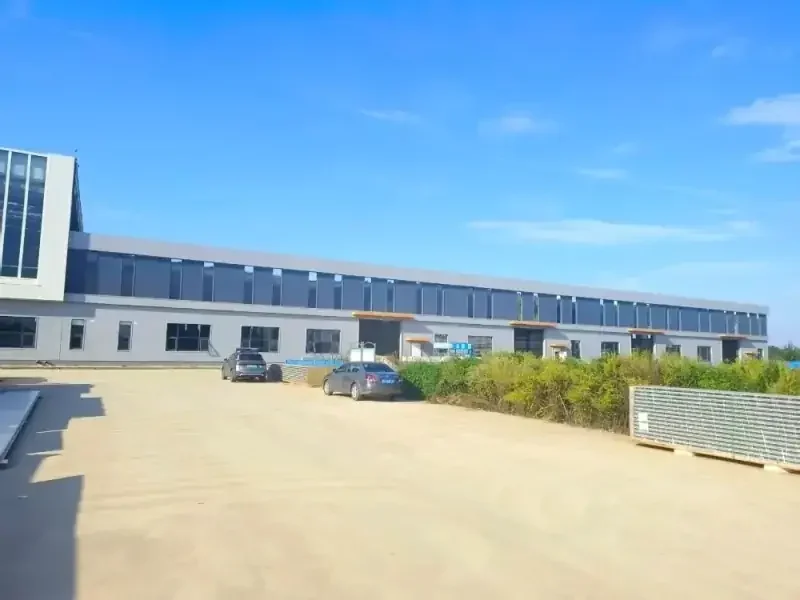 установка окон, дверей и фурнитуры